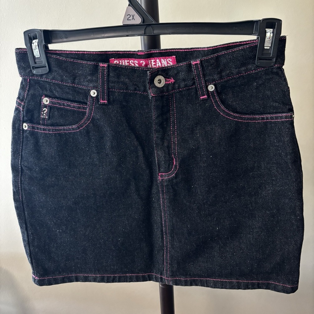 Women's Vintage 90's Guess Dark Denim Skirt Size‎ 29 Made In USA  Pink Stitching